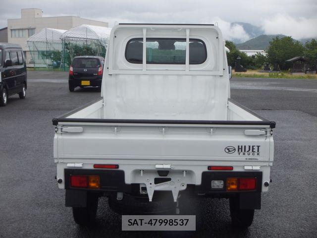 Daihatsu HIJET TRUCK 2023-03 7724047-6