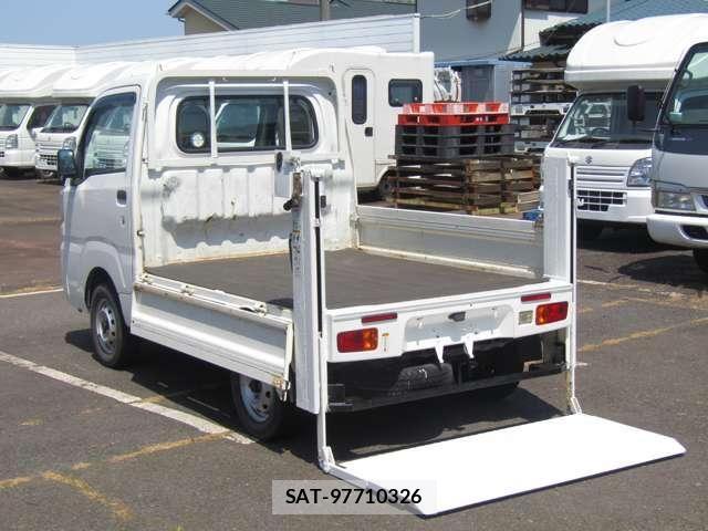 Daihatsu HIJET TRUCK 2019-05 7724042-7