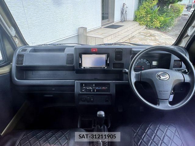 Daihatsu HIJET TRUCK 2015-12 7724046-1