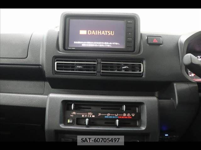 Daihatsu HIJET TRUCK 2022-02 7724037-29