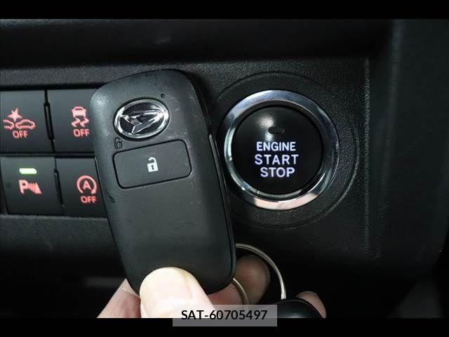Daihatsu HIJET TRUCK 2022-02 7724037-6