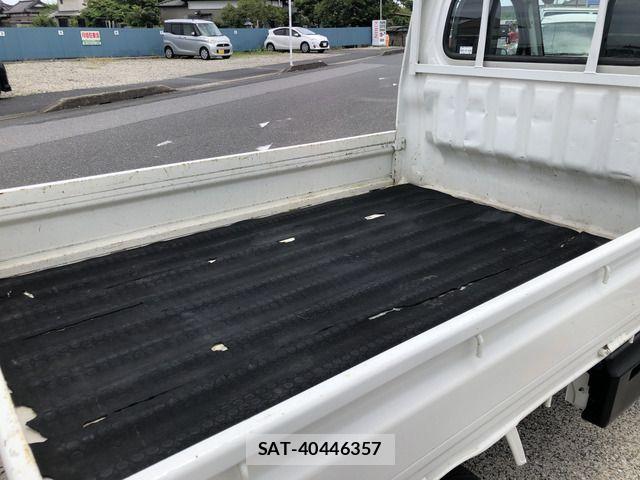 Daihatsu HIJET TRUCK 2014-09 7724048-18
