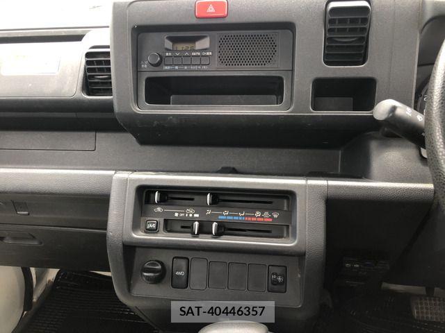 Daihatsu HIJET TRUCK 2014-09 7724048-2