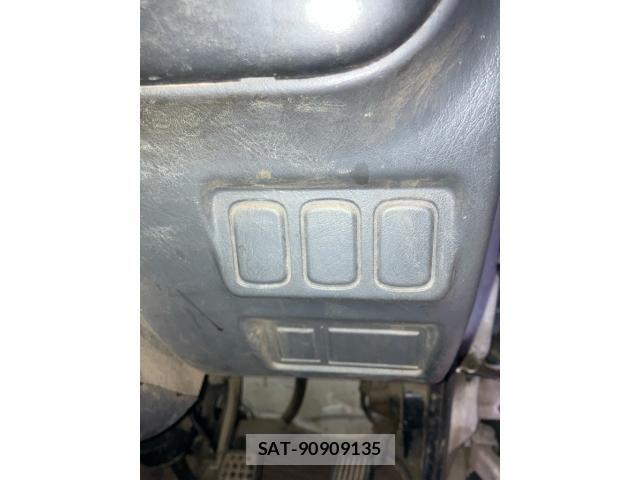 Daihatsu HIJET TRUCK 1998-01 7785502-11