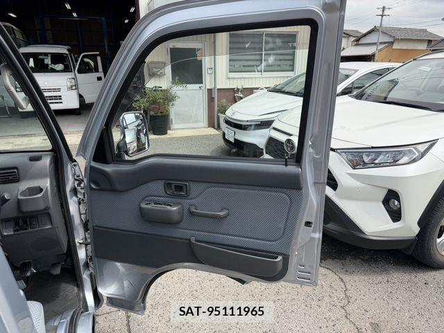 Daihatsu HIJET TRUCK 2013-11 7785519-17