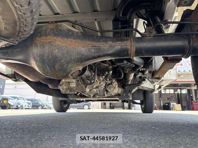 Daihatsu HIJET TRUCK 2016-08 7876810-22