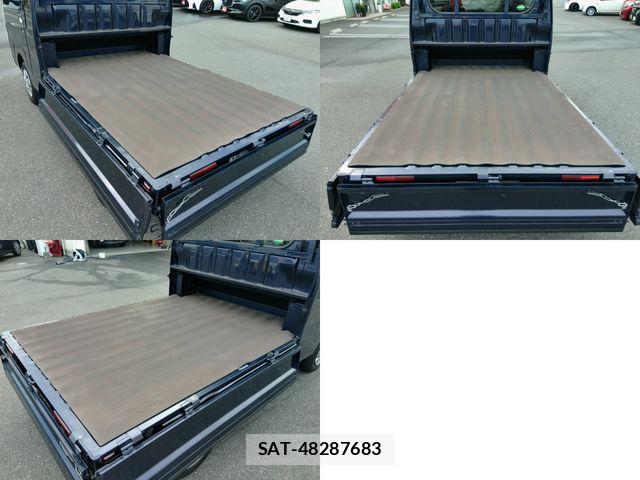 Daihatsu HIJET TRUCK 2017-01 7962001-28
