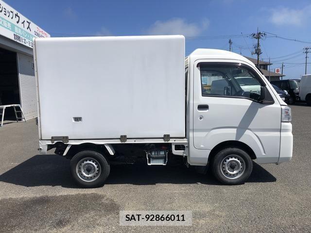 Daihatsu HIJET TRUCK 2018-05 7979448-3