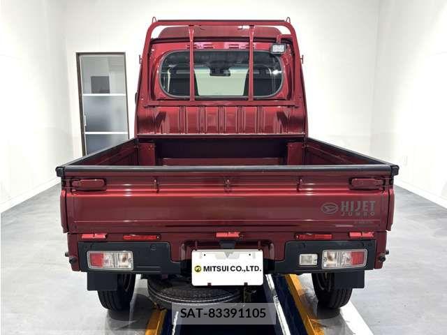 Daihatsu HIJET TRUCK 2023-10 7979445-6