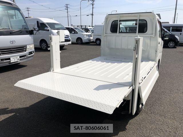 Daihatsu HIJET TRUCK 2016-02 7979447-9