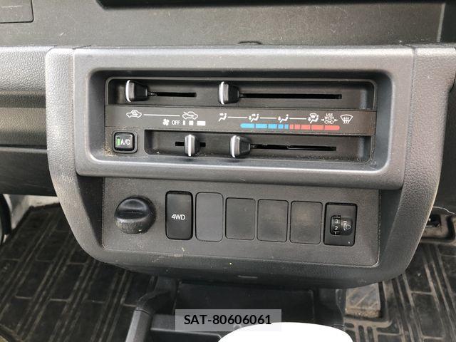 Daihatsu HIJET TRUCK 2016-02 7979447-22