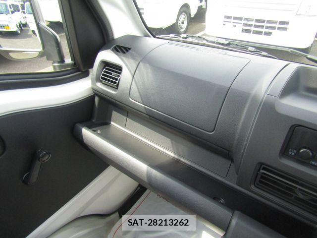 Daihatsu HIJET TRUCK 2026-04 8035941-15