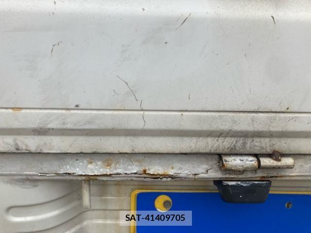 Daihatsu HIJET TRUCK 2006-03 8035953-11