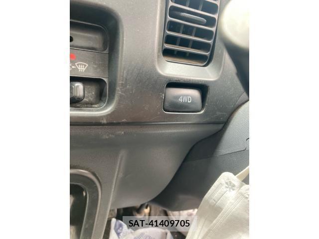 Daihatsu HIJET TRUCK 2006-03 8035953-18