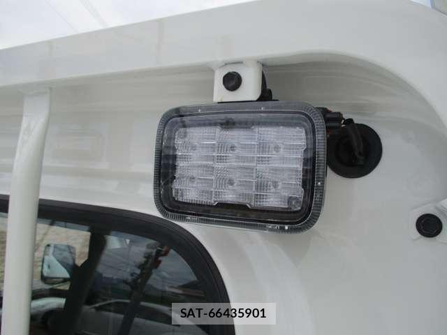 Daihatsu HIJET TRUCK 2026-01 8035945-28