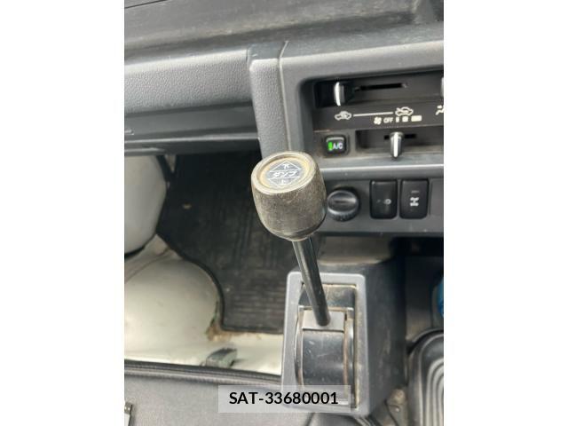Daihatsu HIJET TRUCK 2016-08 8035949-11