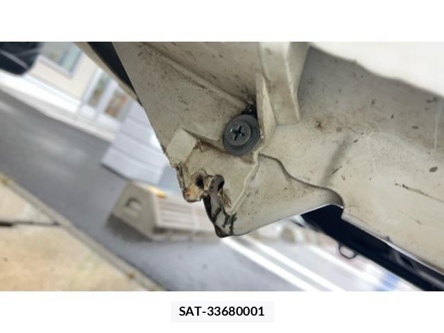 Daihatsu HIJET TRUCK 2016-08 8035949-22