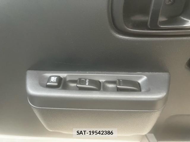 Daihatsu HIJET TRUCK 2018-08 8035948-11