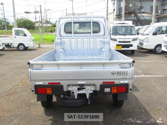 Daihatsu HIJET TRUCK 2026-04 8035938-5