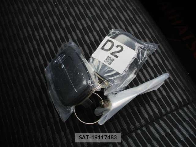 Daihatsu HIJET TRUCK 2026-04 8035937-11