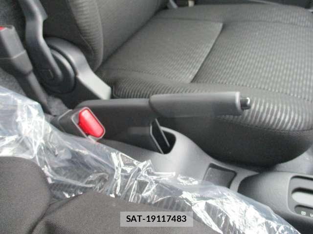Daihatsu HIJET TRUCK 2026-04 8035937-14
