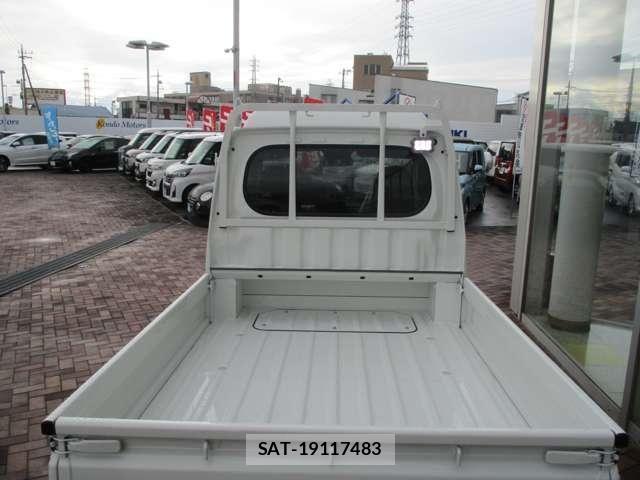 Daihatsu HIJET TRUCK 2026-04 8035937-25