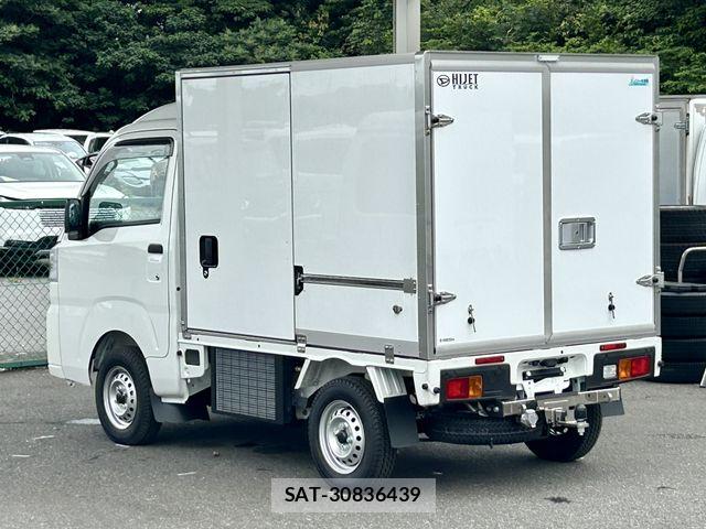 Daihatsu HIJET TRUCK 2026-01 8035934-12