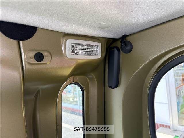 Daihatsu HIJET TRUCK 2022-11 8073995-19