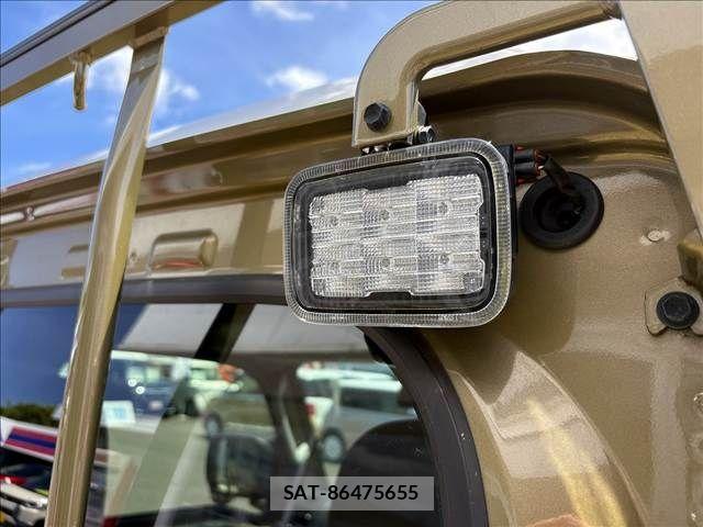 Daihatsu HIJET TRUCK 2022-11 8073995-21
