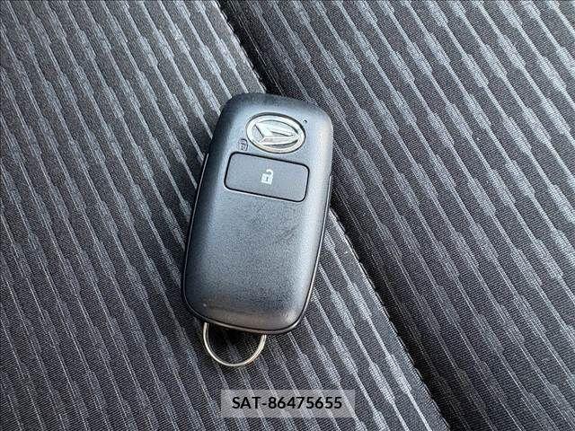 Daihatsu HIJET TRUCK 2022-11 8073995-24