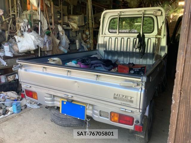 Daihatsu HIJET TRUCK 2014-08 8074000-3