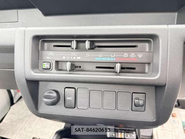 Daihatsu HIJET TRUCK 2018-10 8073996-17