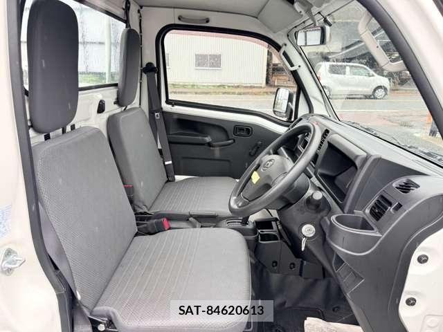 Daihatsu HIJET TRUCK 2018-10 8073996-26