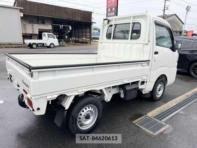 Daihatsu HIJET TRUCK 2018-10 8073996-8