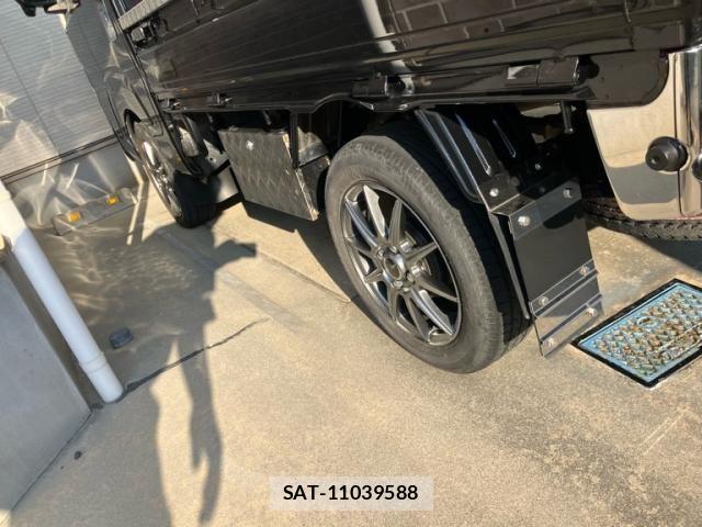 Daihatsu HIJET TRUCK 2023-04 8099572-7