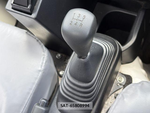Daihatsu HIJET TRUCK 2022-03 8130496-24