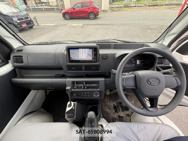 Daihatsu HIJET TRUCK 2022-03 8130496-2
