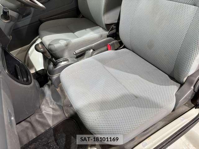 Daihatsu HIJET TRUCK 2012-03 8130501-16