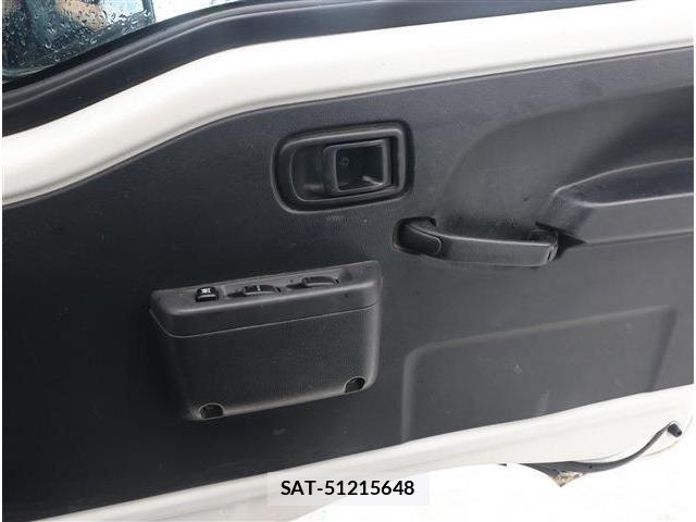 Daihatsu HIJET TRUCK 2021-10 8130500-3