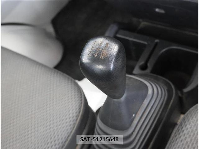 Daihatsu HIJET TRUCK 2021-10 8130500-7