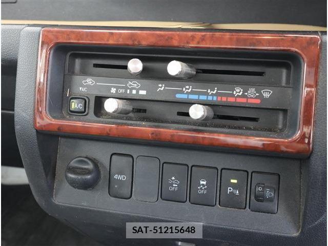 Daihatsu HIJET TRUCK 2021-10 8130500-8