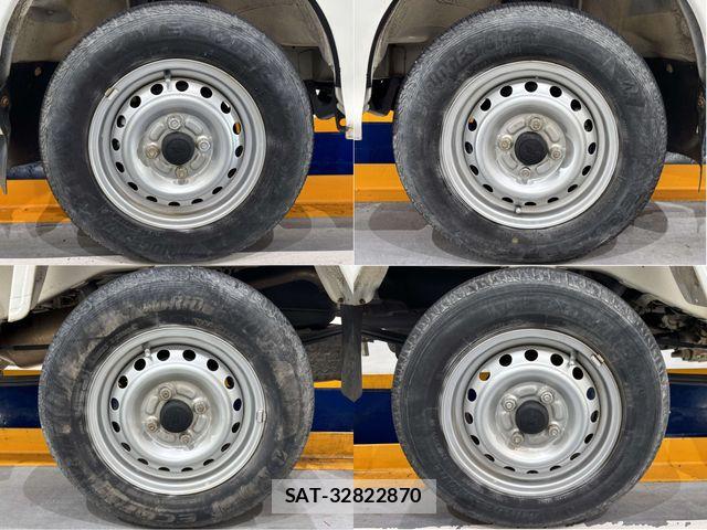 Daihatsu HIJET TRUCK 2009-12 8158557-23