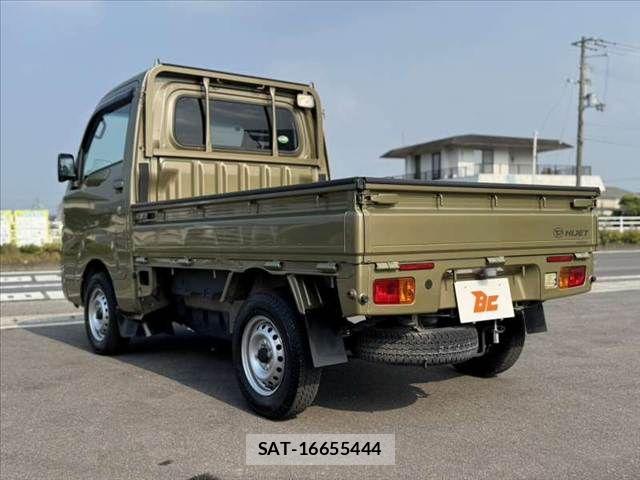 Daihatsu HIJET TRUCK 2018-06 8207840-12