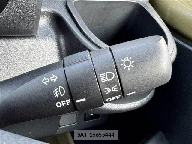 Daihatsu HIJET TRUCK 2018-06 8207840-19