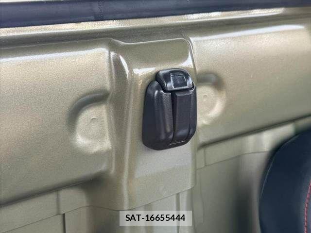 Daihatsu HIJET TRUCK 2018-06 8207840-25
