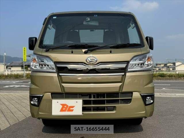 Daihatsu HIJET TRUCK 2018-06 8207840-8