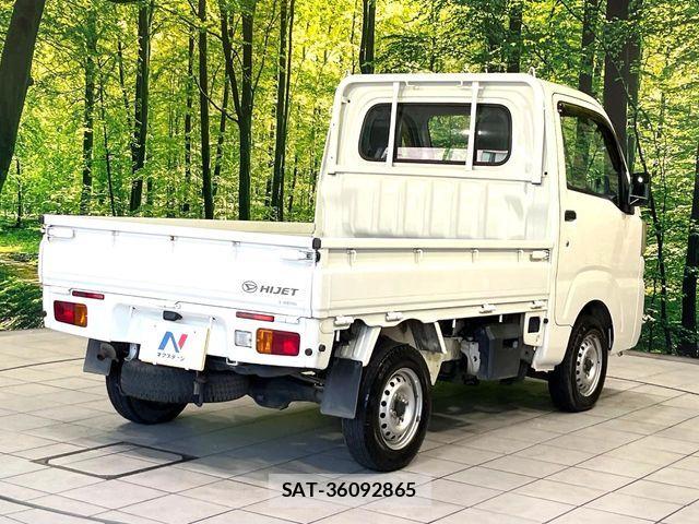 Daihatsu HIJET TRUCK 2017-02 8207842-12