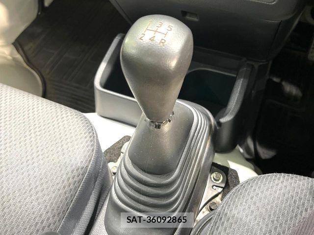 Daihatsu HIJET TRUCK 2017-02 8207842-16