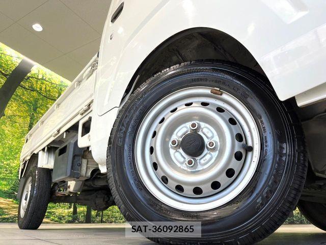 Daihatsu HIJET TRUCK 2017-02 8207842-8