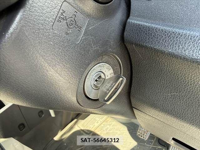 Daihatsu HIJET TRUCK 2015-02 8207844-6